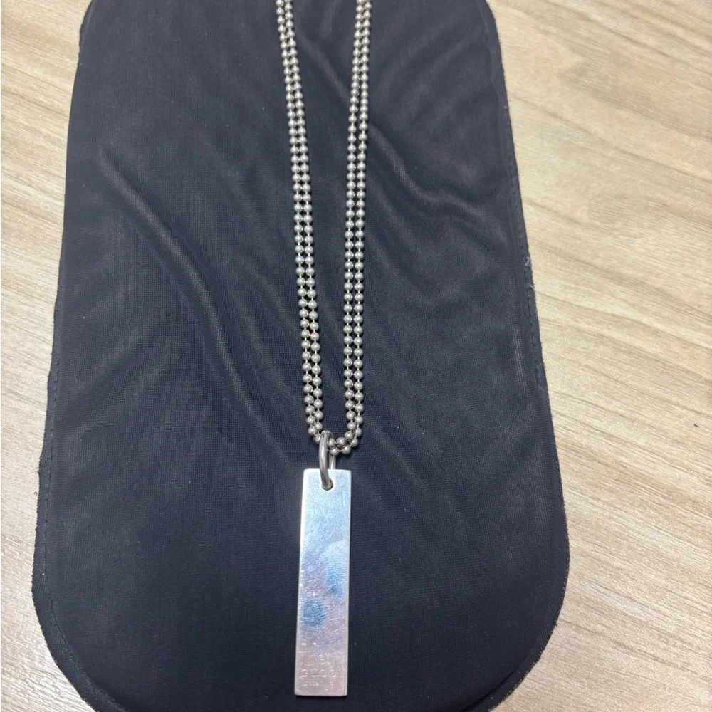 Gucci Silver Necklace Collection Modern Minimalist Design (Vintage) - Picture 4 of 6